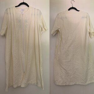 Collette by Miss Elaine butter yellow seersucker house dress/nightgown